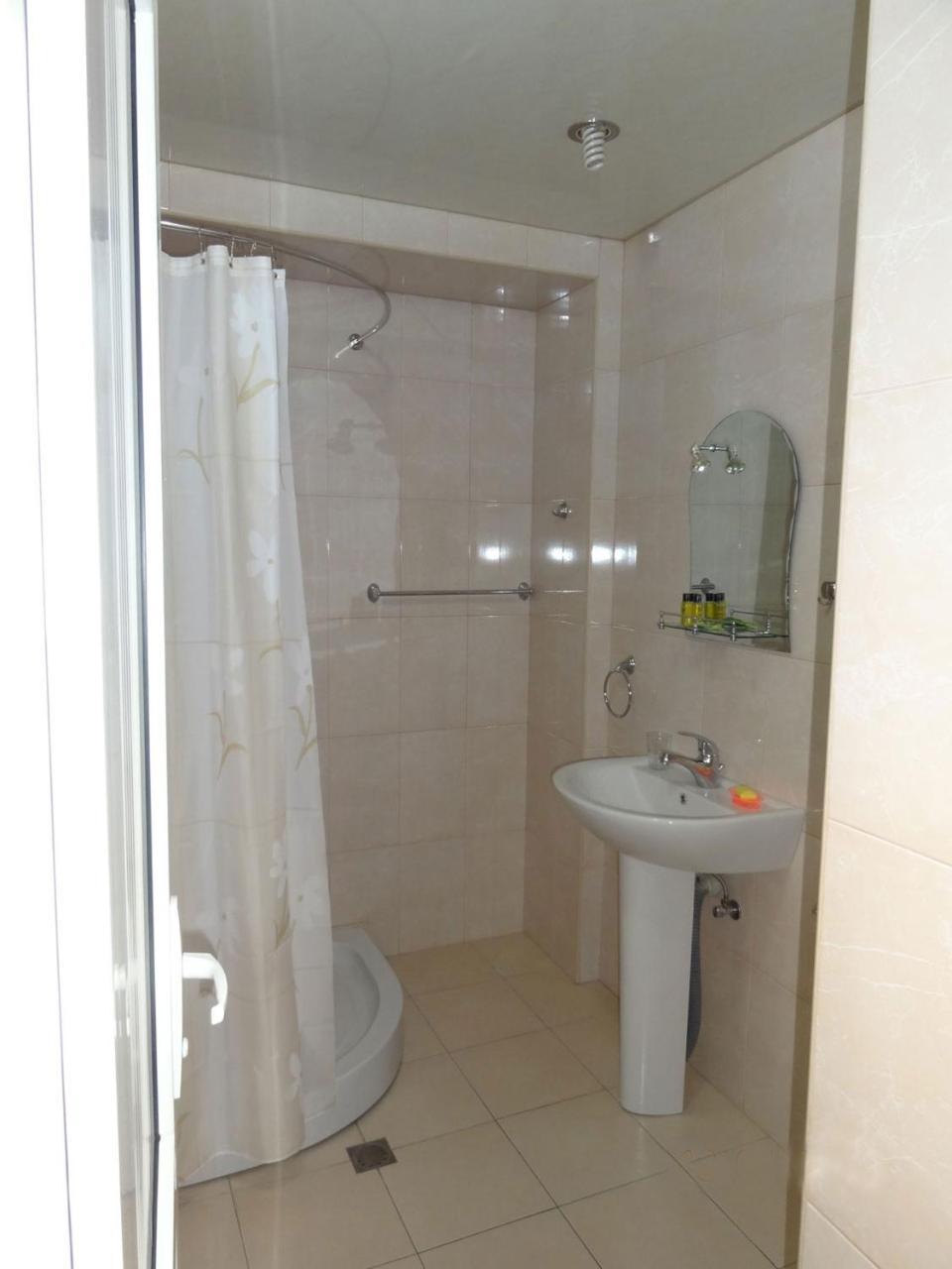 Apartment In The Center Of Yerevan By The Republic Square Esterno foto
