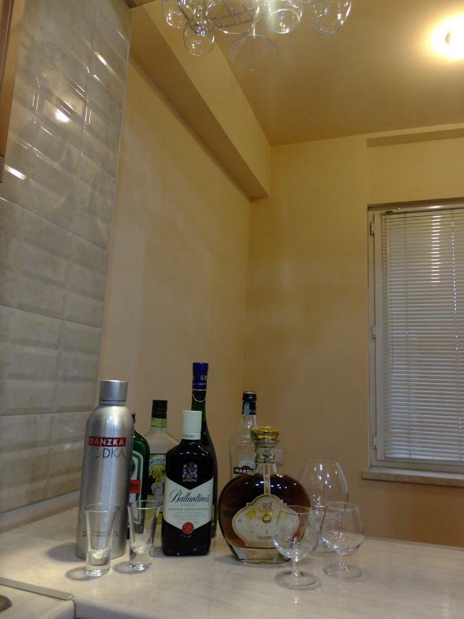 Apartment In The Center Of Yerevan By The Republic Square Esterno foto